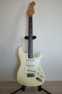 Fender Strat Relic 64